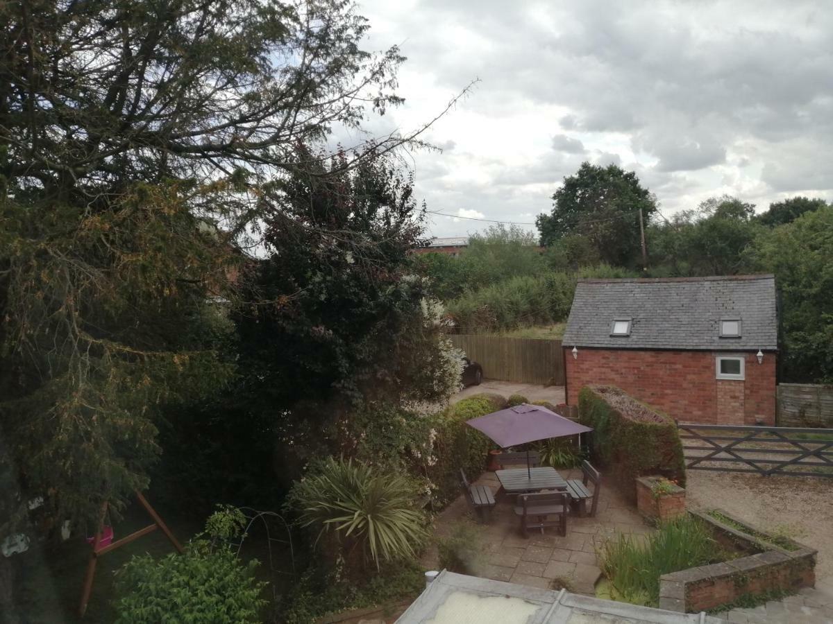 Featherbed Cottage Coventry Exterior foto